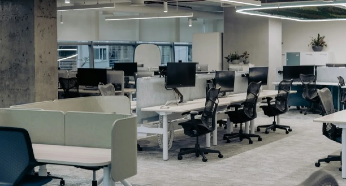 Hiring: the CV opens the door, behavior decides what comes next